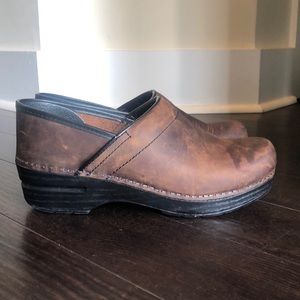 Dansko Oiled Brown clogs